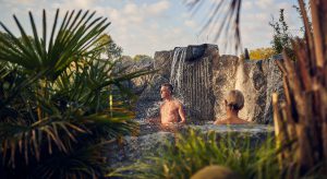 De warm waterbron op het eiland klein Bali in de sauna, spa & wellness van Fort Resort Beemster.